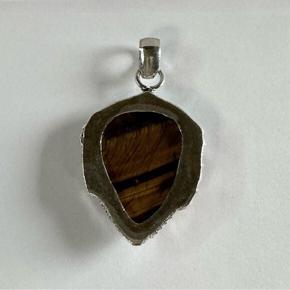 TIGER’S Eye Genuine Stone Pendant 925 Sterling Silver Plated - Picture 2 of 3